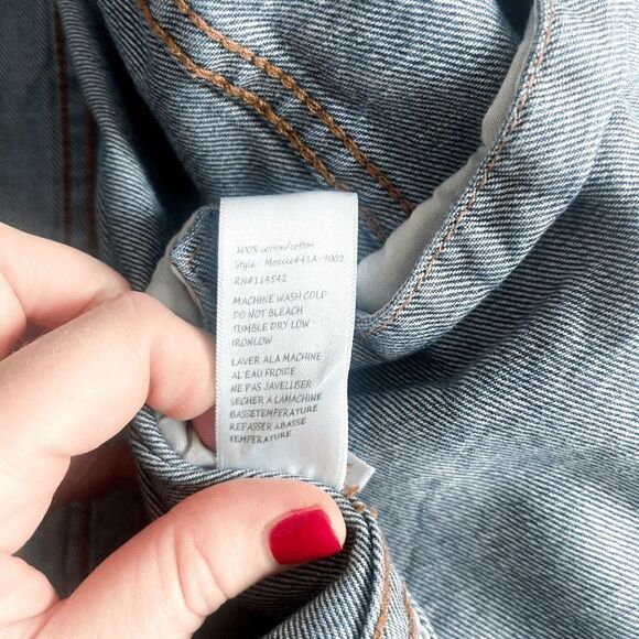 BLANK NYC Womens Denim Jacket Distressed Blue Long Sleeve Large - Picture 4 of 7